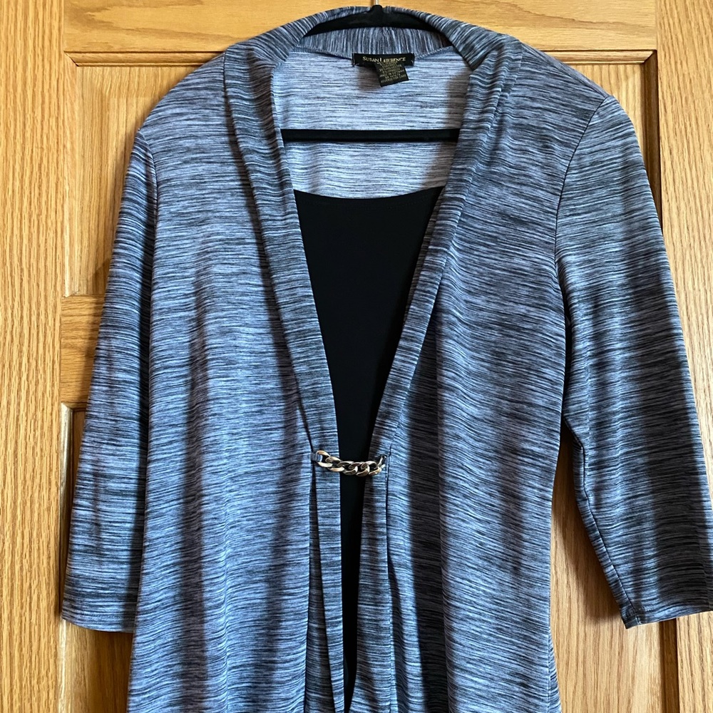 Gray and black top (L)